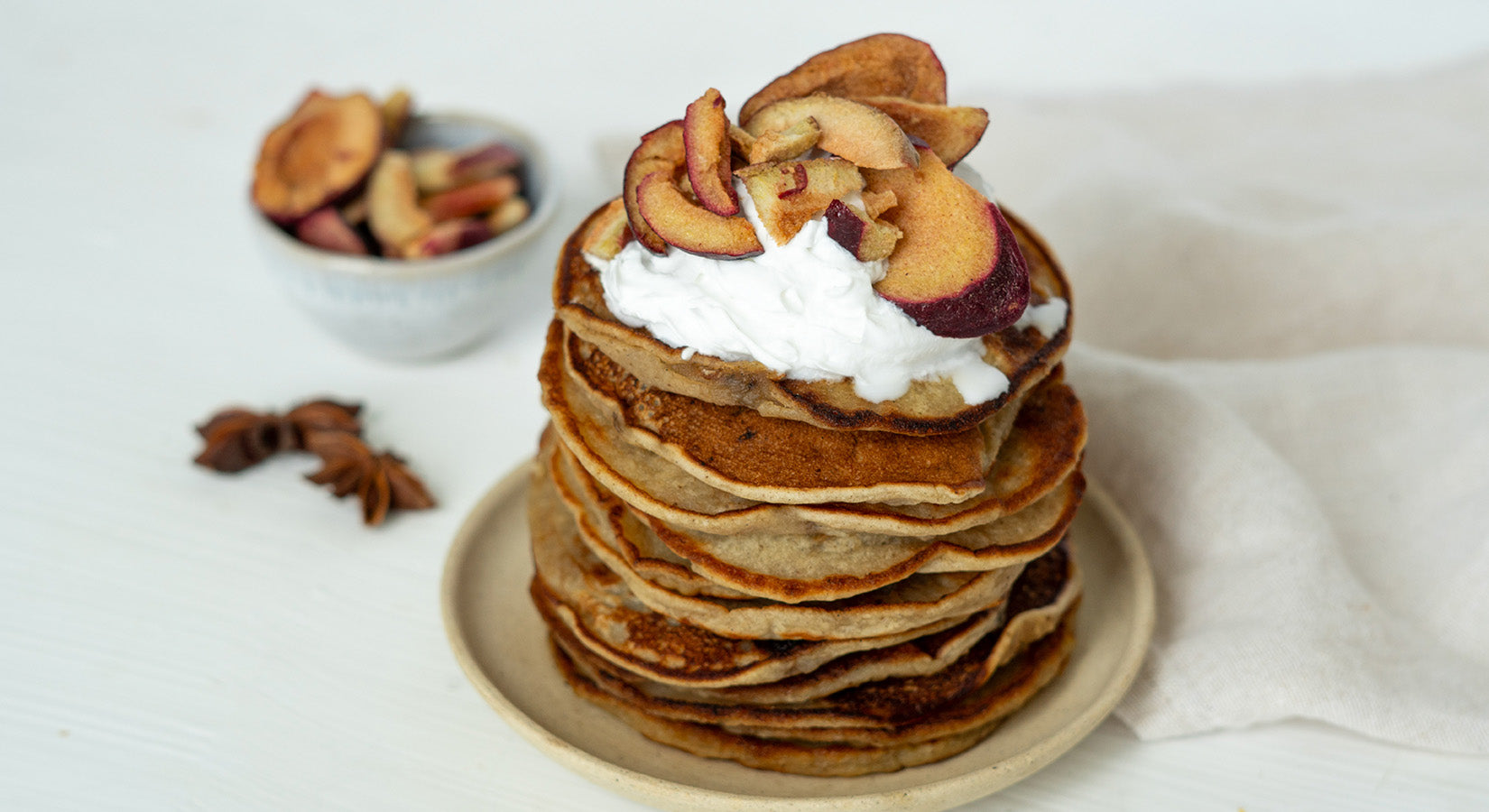 Winterliche Pflaumen-Pfannkuchen