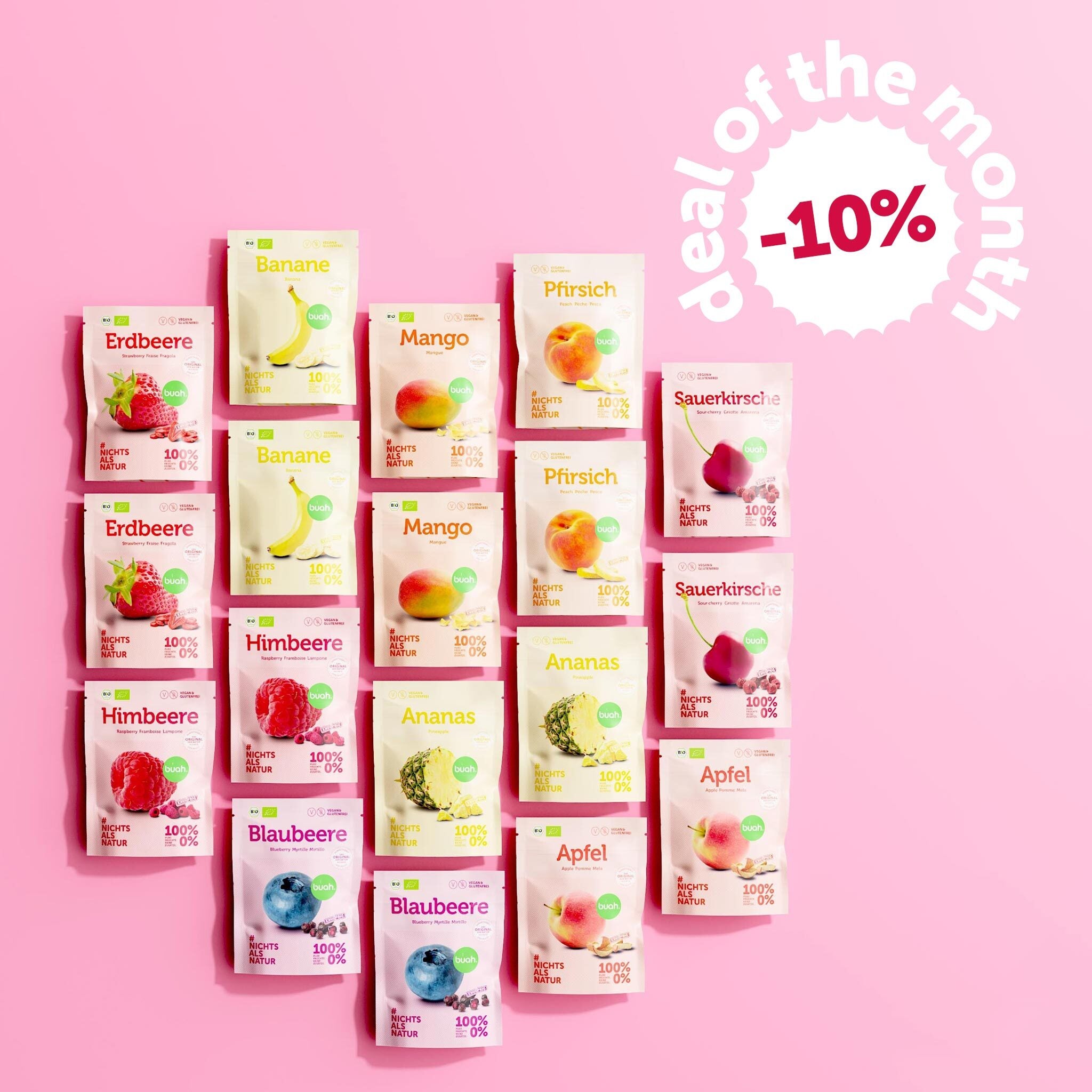 Set aus diversen buah Snackpack in verschiedenen Sorten, Erdbeere, Banane, Mango, Pfirsich, Sauerkirsche, Himbeere, Blaubeere, Ananas und Apfel - Snackpacks liegen nebeneinander aus Vogelperspektive, Hintergrund in pink. 